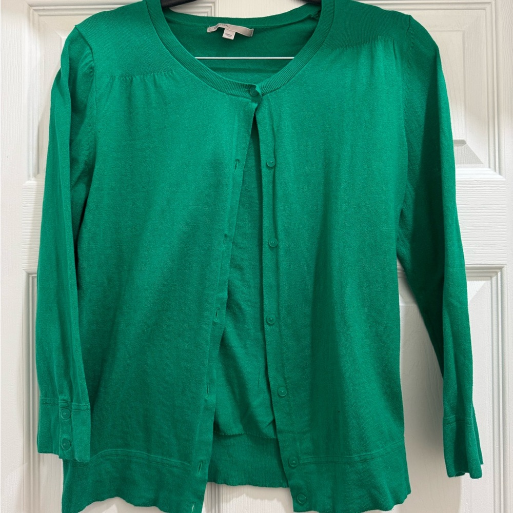 Green button cardigan